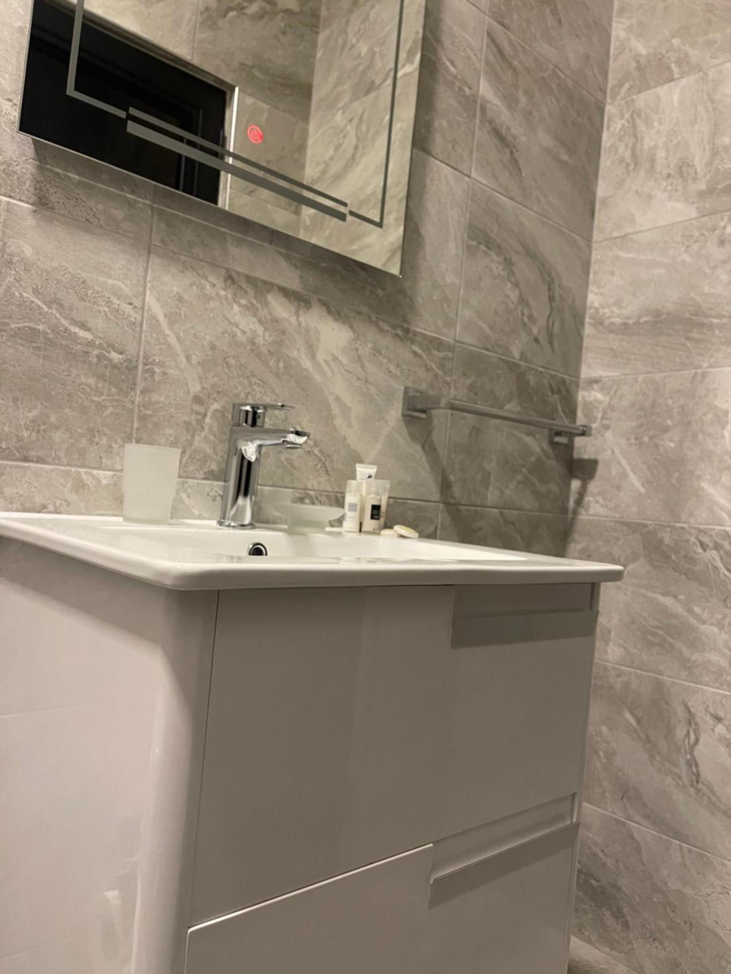 Small Hotel Ora Pogradec Zewnętrze zdjęcie