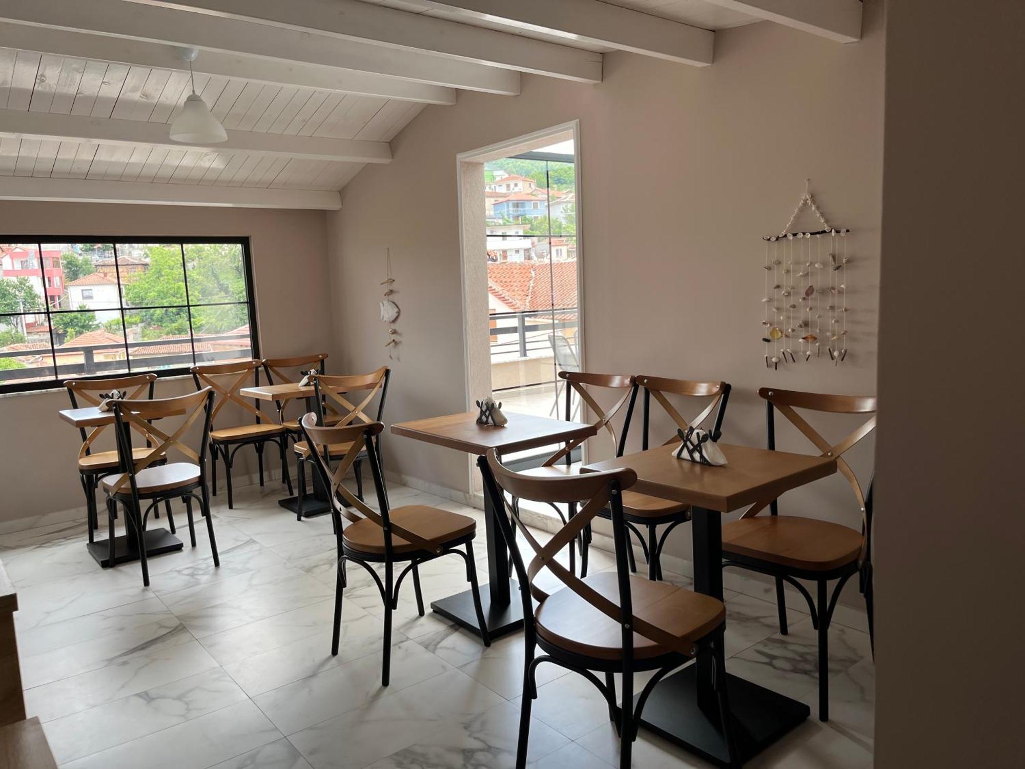 Small Hotel Ora Pogradec Zewnętrze zdjęcie